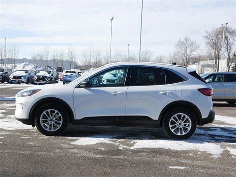 Used 2022 Ford Escape SE w/ Convenience Package image 4