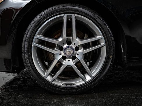 Used 2016 Mercedes-Benz E 350 4MATIC Sedan image 13