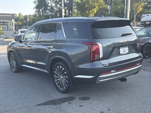 Certified 2023 Hyundai Palisade Calligraphy AWD/4WD image 6