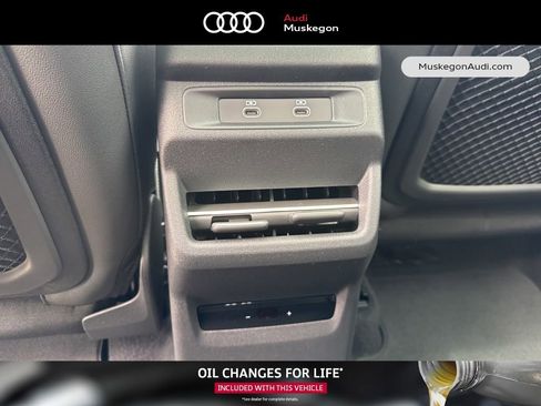 New 2026 Audi Q3 quattro 2.0T AWD/4WD image 26