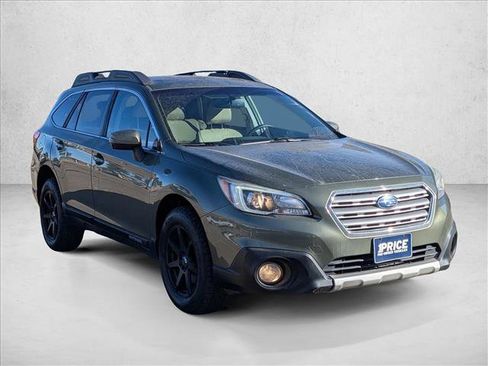 Used 2017 Subaru Outback 2.5i Limited image 3