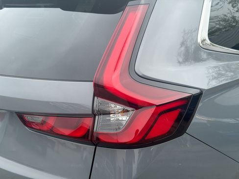 Certified 2025 Honda CR-V LX image 27