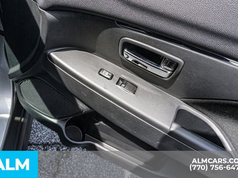 Used 2025 Mitsubishi Outlander Sport AWD image 47