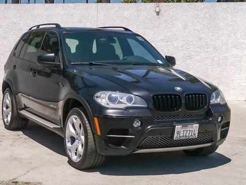 Used 2012 BMW X5 xDrive50i AWD/4WD image 3