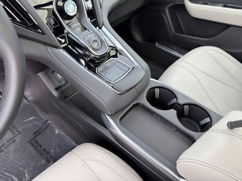 New 2026 Acura RDX SH-AWD image 16