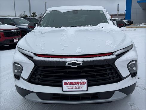 Certified 2023 Chevrolet Blazer LT image 3