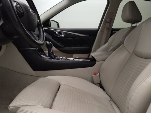 Used 2015 INFINITI Q50 AWD w/ Technology Package image 17