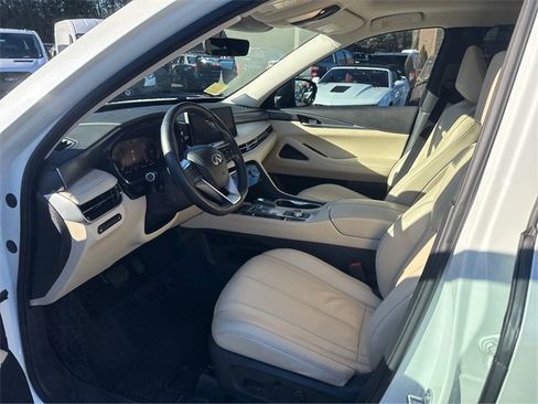 Used 2023 INFINITI QX60 Luxe image 9