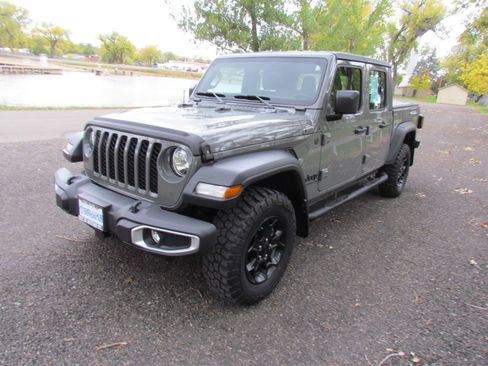 Used 2023 Jeep Gladiator Sport w/ Trailer Tow Package image 1