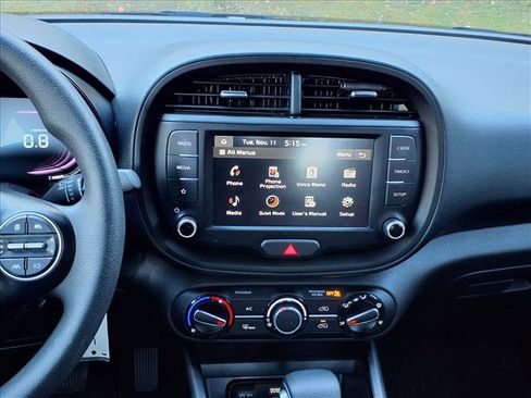 Used 2024 Kia Soul LX w/ Option Group 015 image 15