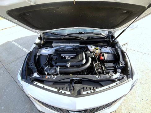 Used 2022 Cadillac XT4 Premium Luxury w/ Enhanced Visibility Package image 24