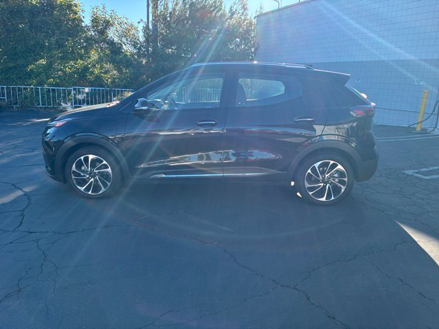 Certified 2023 Chevrolet Bolt EUV Premier FWD image 4