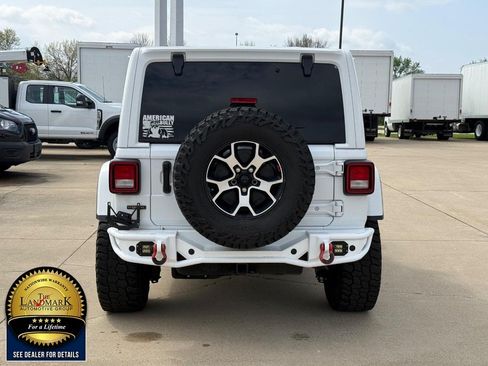 Used 2021 Jeep Wrangler Unlimited Rubicon AWD/4WD image 6
