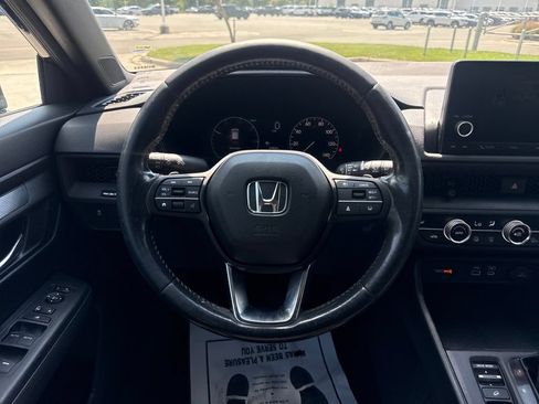 Used 2023 Honda CR-V Sport image 19