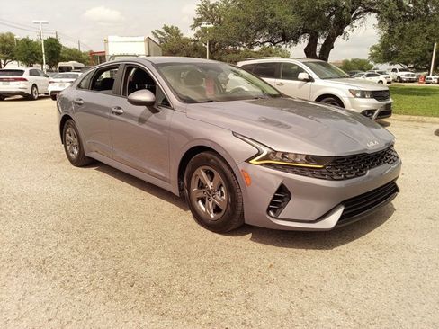 Used 2024 Kia K5 LXS image 3