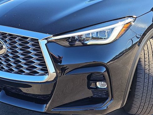 Used 2025 INFINITI QX55 Essential image 35