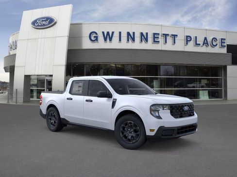 New 2025 Ford Maverick XLT w/ 4K Tow Package image 7