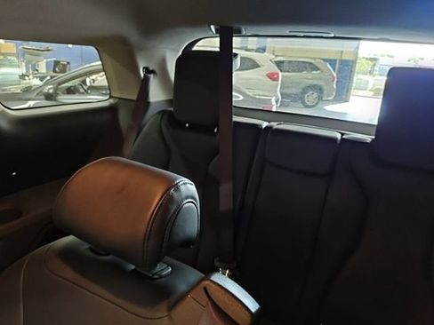 Certified 2026 Kia Carnival FWD image 22