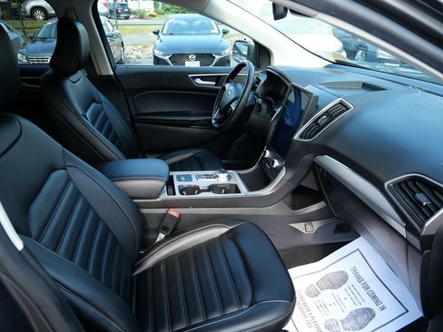 Used 2022 Ford Edge SEL w/ Convenience Package AWD/4WD image 18