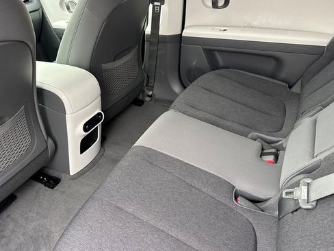 New 2026 Hyundai Ioniq 5 SE image 9