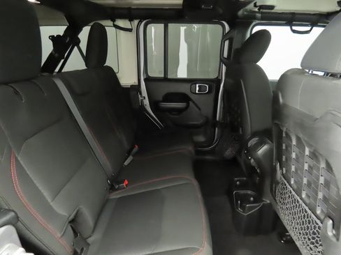 Used 2018 Jeep Wrangler Unlimited Rubicon image 20