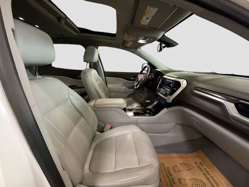 Used 2018 GMC Acadia SLT image 31