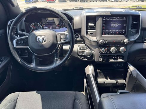 Used 2020 RAM 1500 Big Horn AWD/4WD image 2