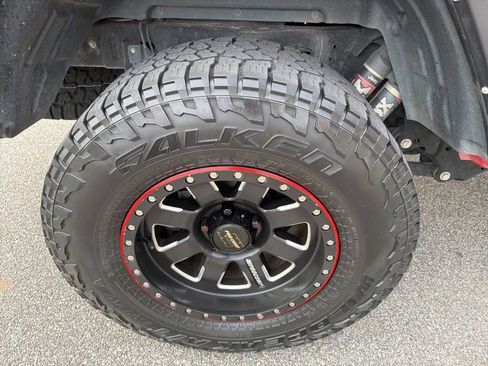 Used 2021 Jeep Gladiator Mojave w/ Trailer Tow Package AWD/4WD image 5