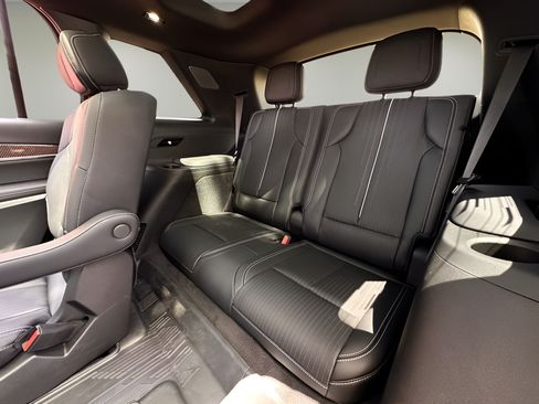 Used 2026 Cadillac Vistiq Sport w/ LPO, Floor Liner Package AWD/4WD image 23