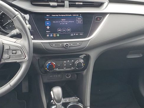 Used 2023 Buick Encore GX Preferred w/ Cold Weather Comfort Package FWD image 13