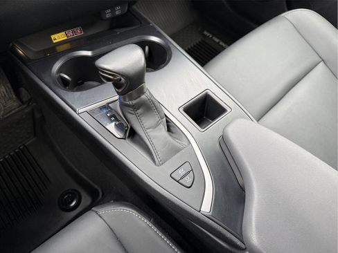 Certified 2023 Lexus UX 250h AWD w/ Accessory Package (Z2) image 17
