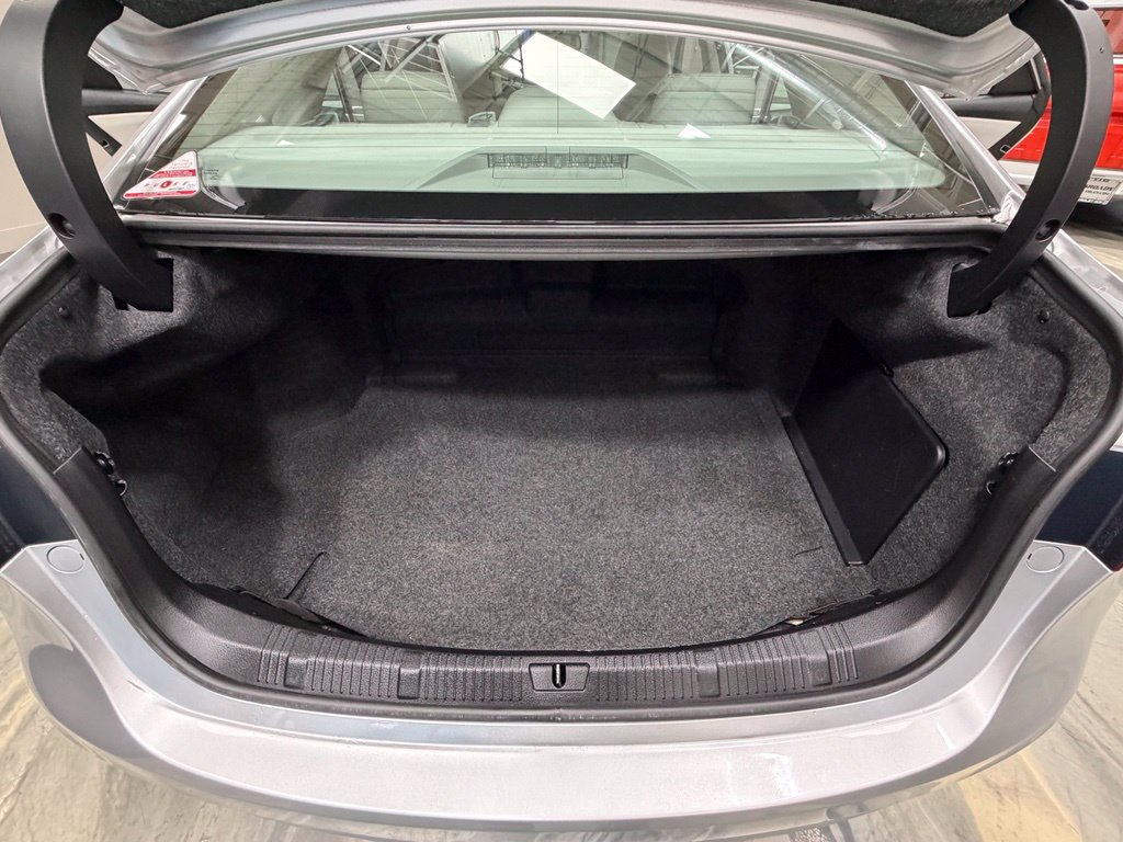 Used 2014 Toyota Avalon XLE Touring FWD image 50