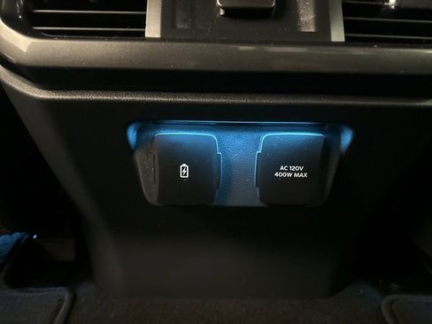 Certified 2022 Ford F150 Lariat image 26