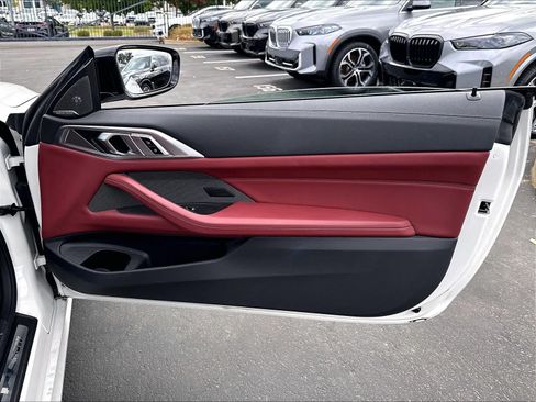 Used 2024 BMW 430i Convertible w/ M Sport Package RWD image 28
