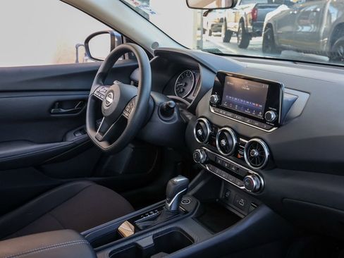 Used 2025 Nissan Sentra S image 19
