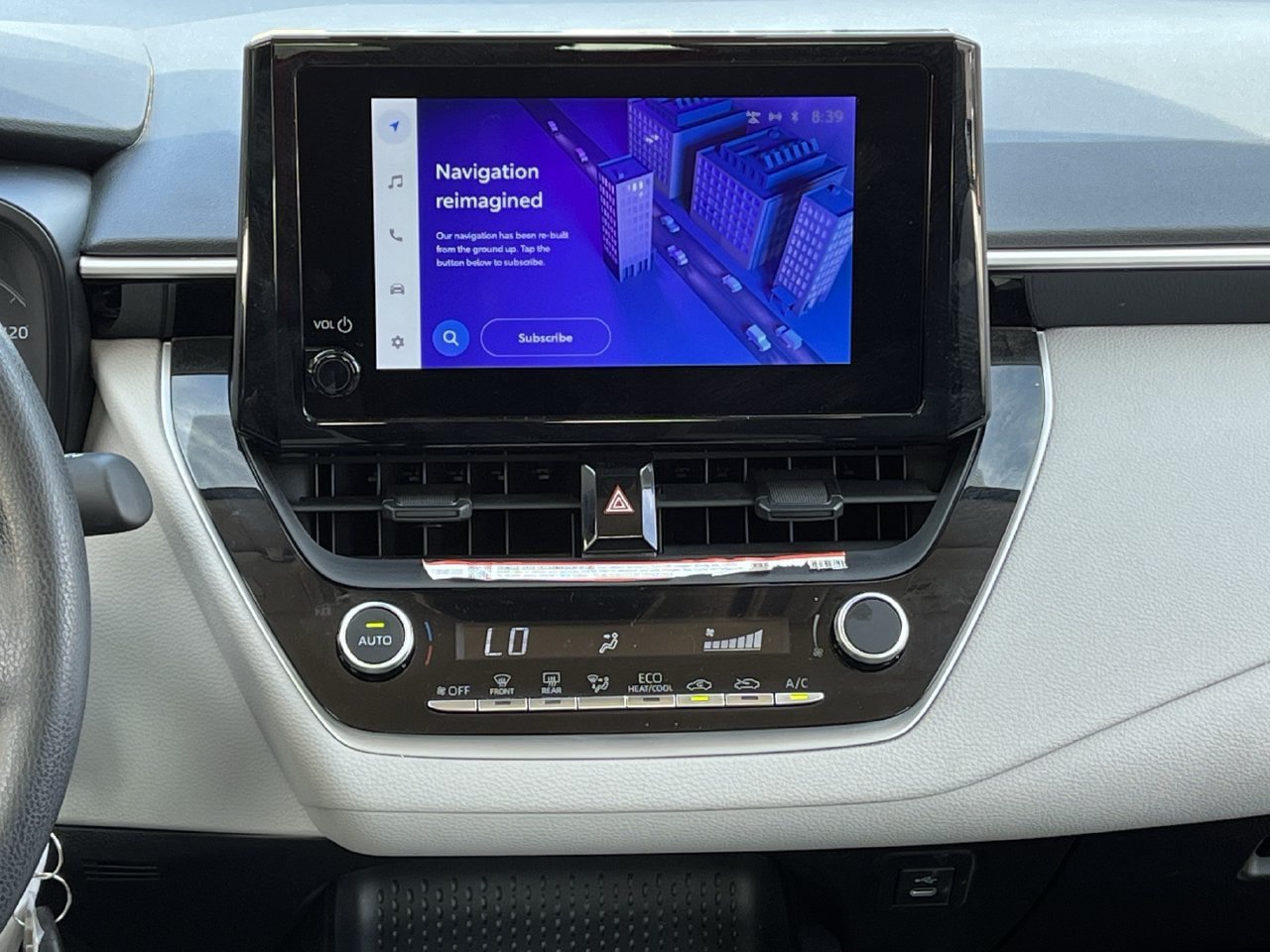 Used 2025 Toyota Corolla LE FWD image 15