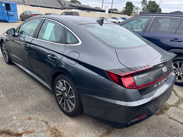 Used 2023 Hyundai Sonata Limited w/ Cargo Package FWD image 3
