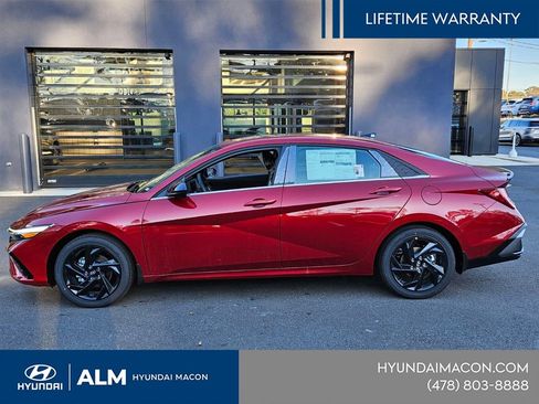 New 2026 Hyundai Elantra SEL Sport Premium FWD image 5