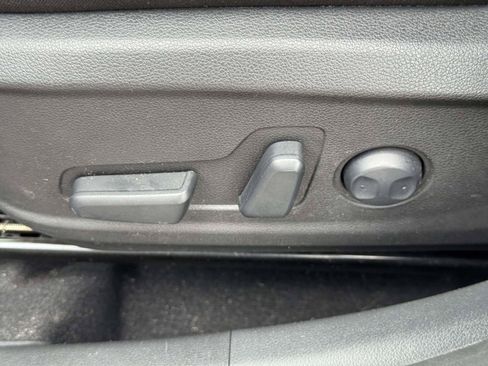 Used 2020 Hyundai Kona SEL Plus FWD image 17