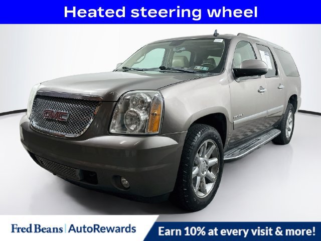 Used 2013 GMC Yukon XL Denali AWD/4WD image 3