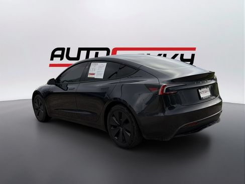 Used 2025 Tesla Model 3 Long Range RWD image 3