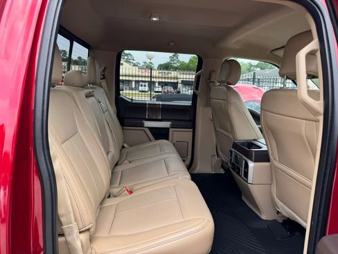 Used 2019 Ford F150 Lariat w/ Equipment Group 502A Luxury RWD image 28