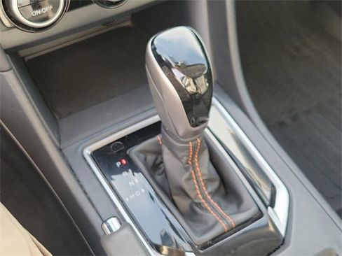 Used 2019 Subaru Crosstrek 2.0i Limited w/ Moonroof Package w/Navigation image 25