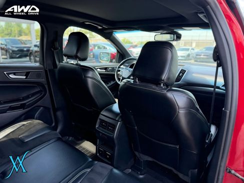 Used 2020 Ford Edge ST w/ Equipment Group 401A AWD/4WD image 19