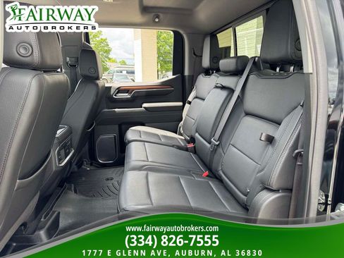 Used 2023 GMC Sierra 1500 Denali AWD/4WD image 12