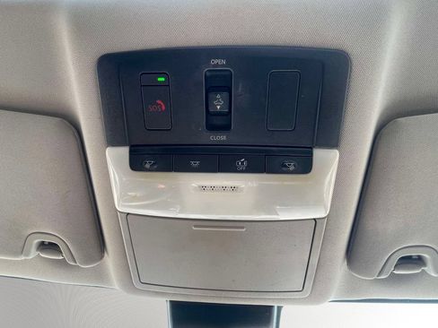 Used 2023 Nissan Altima 2.5 SR w/ SR Premium Package FWD image 31