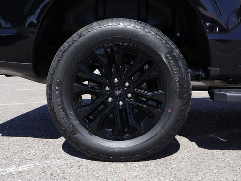 New 2025 Ford F150 Lariat w/ Equipment Group 501A Mid image 12