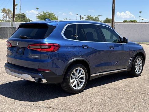Used 2019 BMW X5 xDrive40i image 4