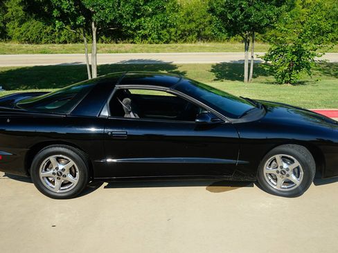Used 1996 Pontiac Firebird Formula image 18