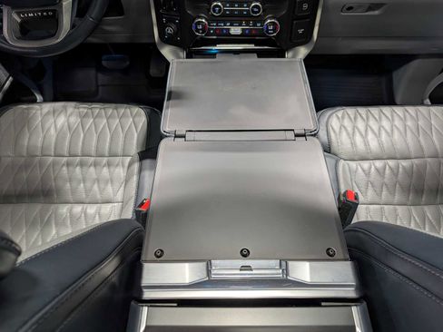 Used 2021 Ford F150 Limited image 21